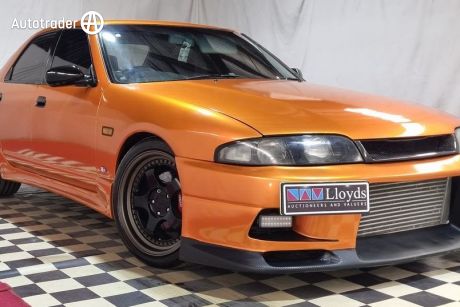 Orange 1995 Nissan Skyline OtherCar IN AUCTION AT LLOYDS