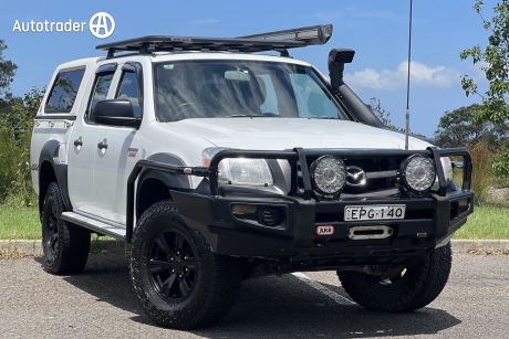 White 2010 Mazda BT-50 Dual Cab Pick-up Boss B3000 SDX (4X4)