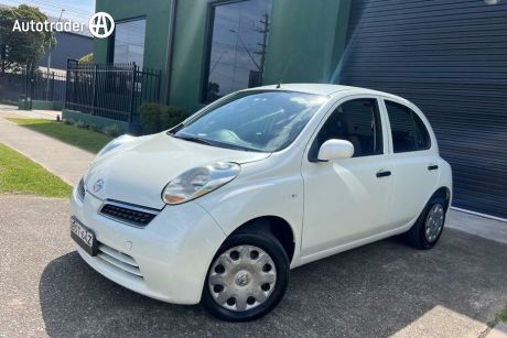 White 2010 Nissan Micra Hatchback