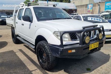 White 2011 Nissan Navara Dual Cab Pick-up RX (4X4)